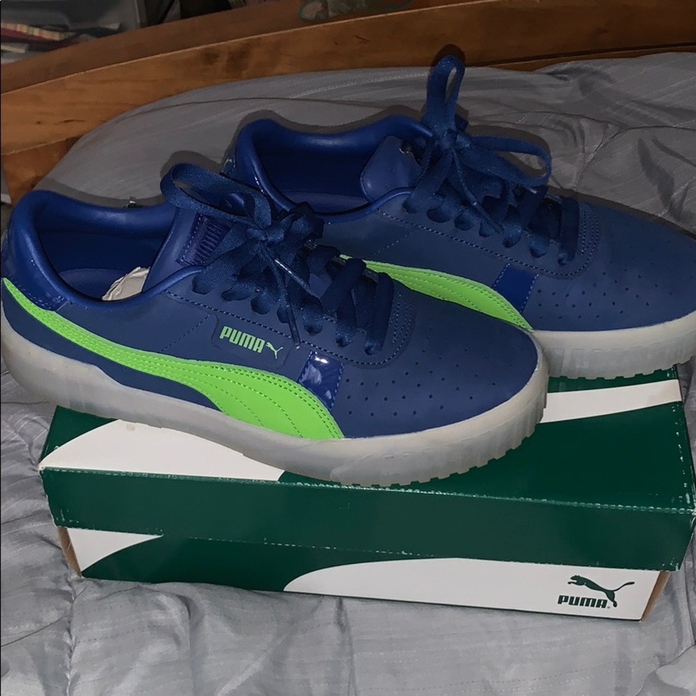 Puma Sneakers